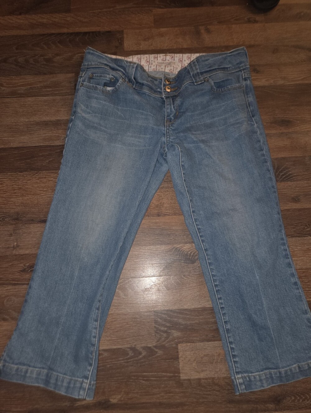 Y2k/vintage American Eagle Classic Light Blue Women's Jean Capris